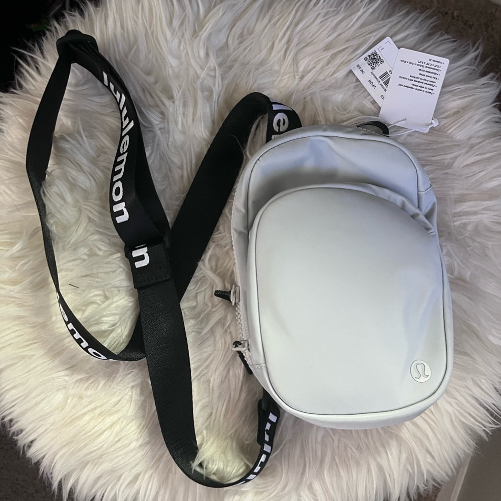 Lululemon the rest is written crossbody